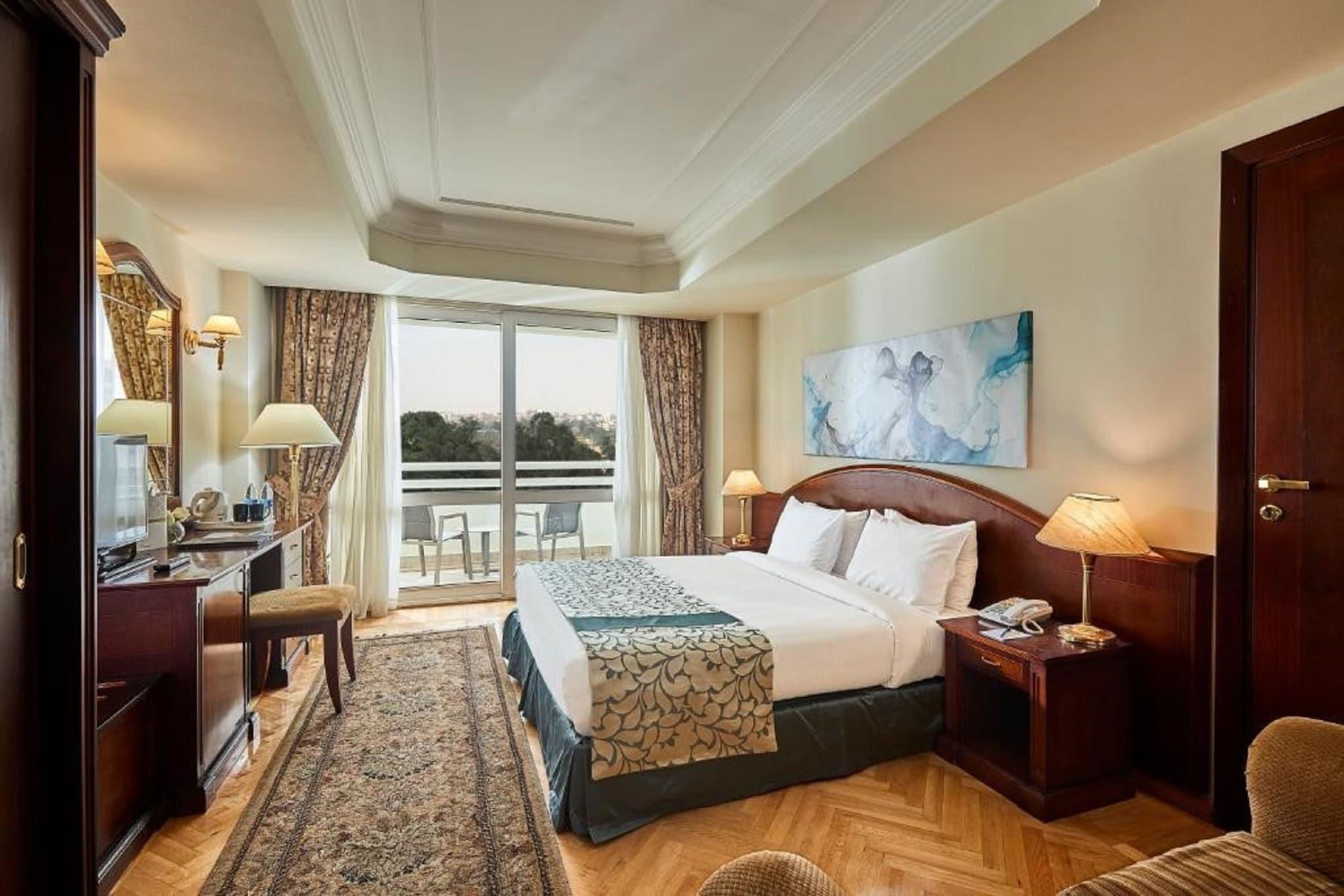Triumph Plaza Hotel Cairo Exterior photo