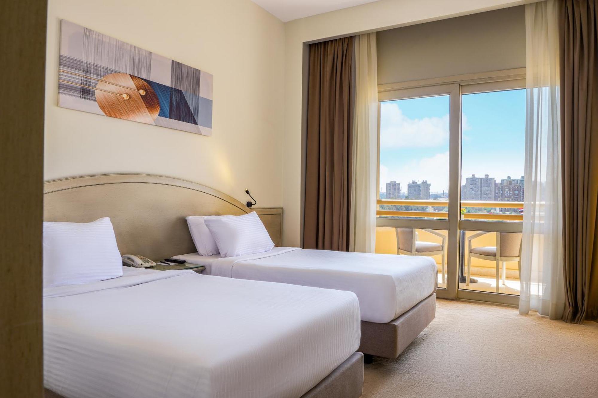 Triumph Plaza Hotel Cairo Exterior photo