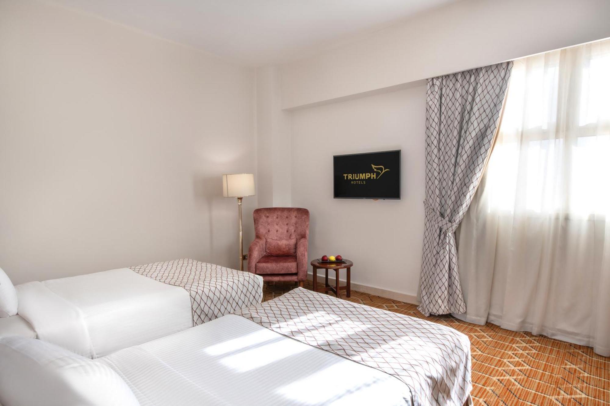 Triumph Plaza Hotel Cairo Room photo